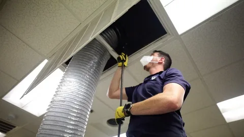 Professional AC duct cleaning in Dubai