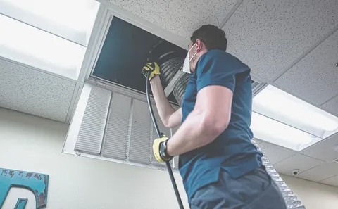 AC Vent Cleaning vs AC Duct Cleaning in Dubai